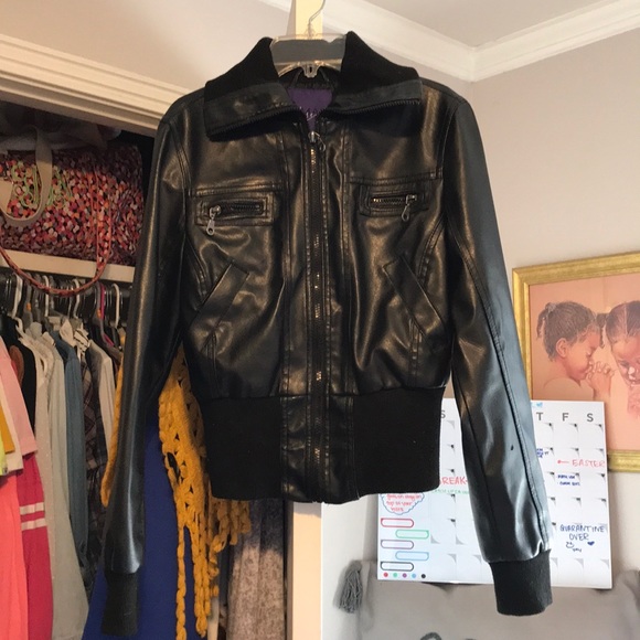 Miley Cyrus Leather Jacket - Picture 1 of 2